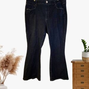 Women's Dark Wash Jeans